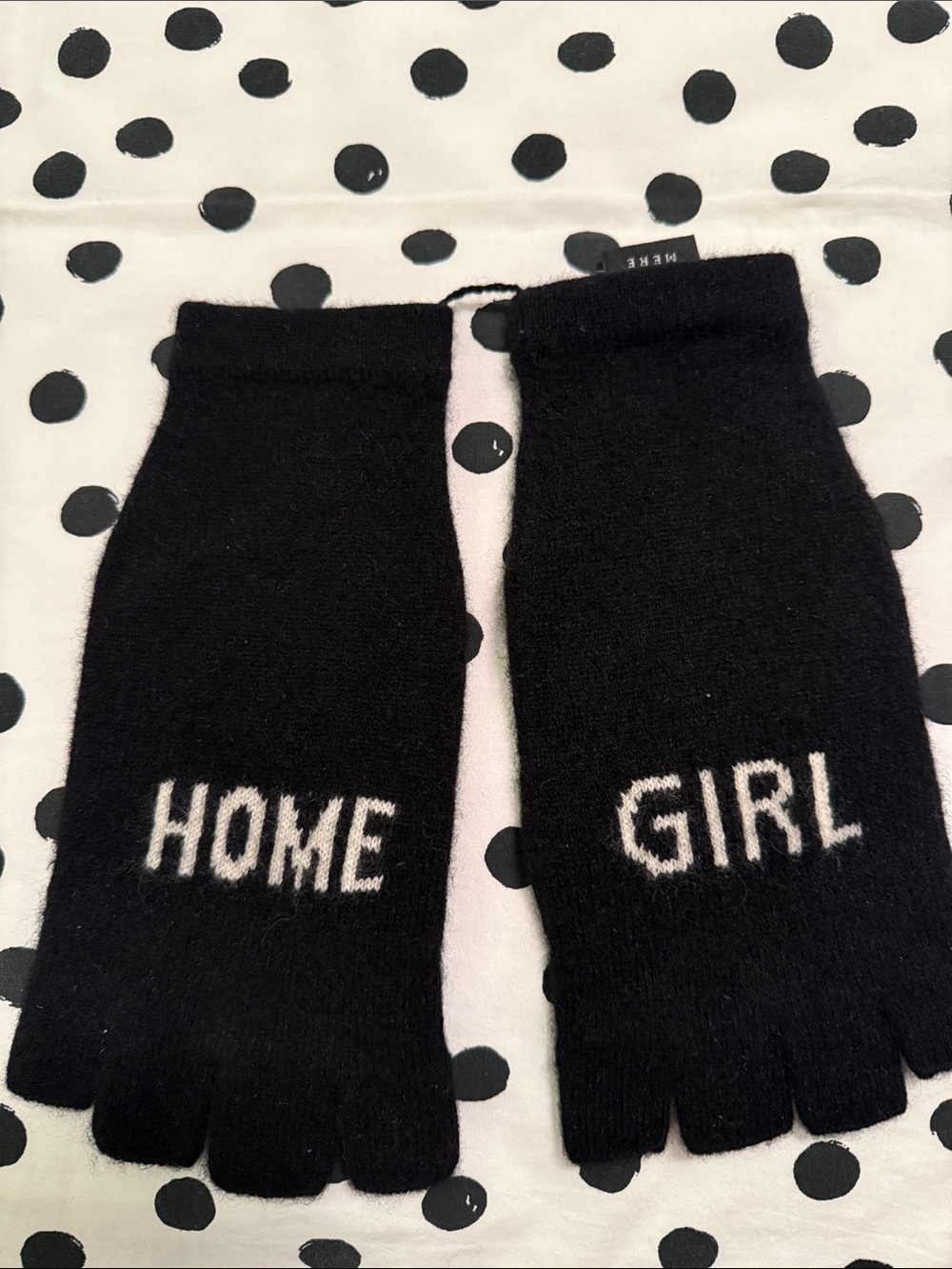 NWOT Skull Home Girl Black Cashmere  Fingerless Gloves